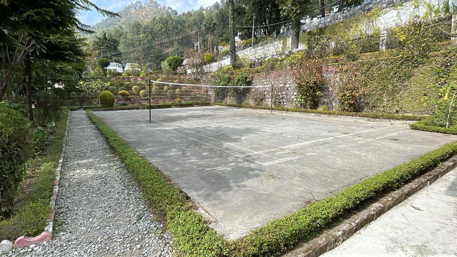 8Fold-Pinecrest By Larisa, Bhimtal Hotel Eksteriør billede